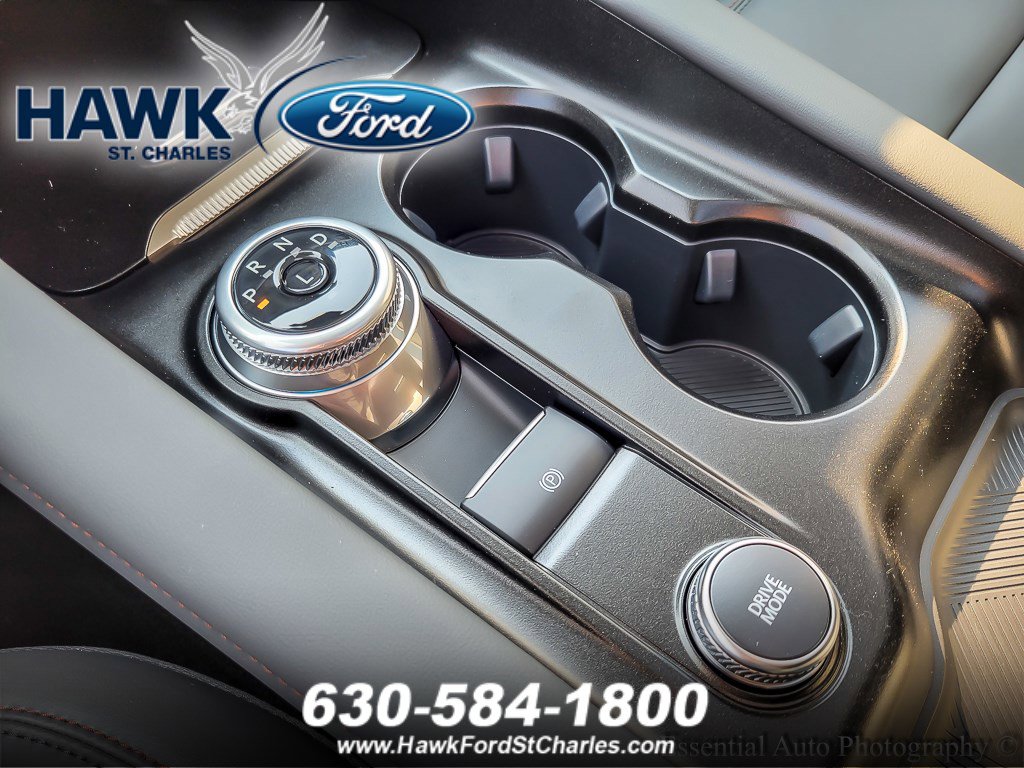 2025 FORD EXPLORER - Image 17