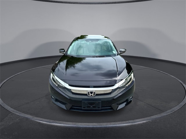 2016 Honda Civic Touring photo 3