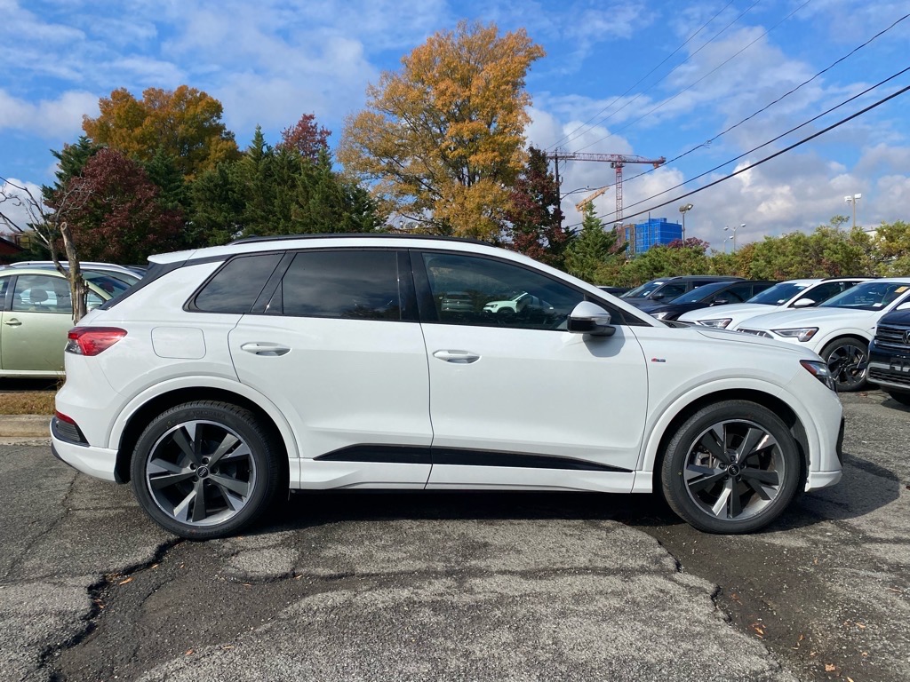Used 2024 Audi Q4 e-tron Premium with VIN WA1KUBFZ4RP052986 for sale in Alexandria, VA