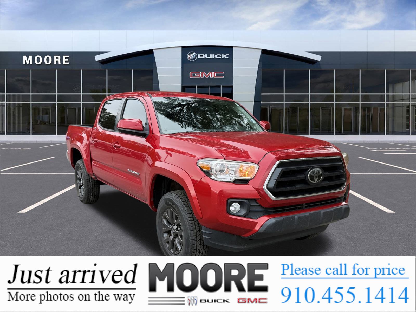 2020 Toyota Tacoma SR5's photo