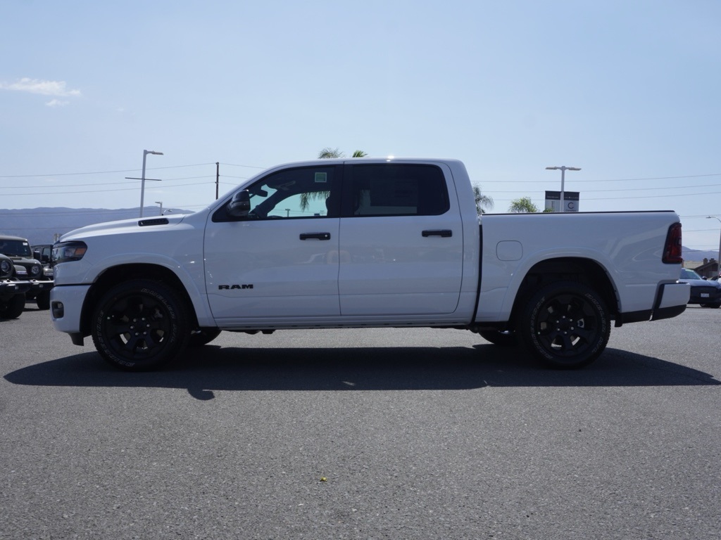 2026 Ram 1500 Big Horn Night Edition photo 8