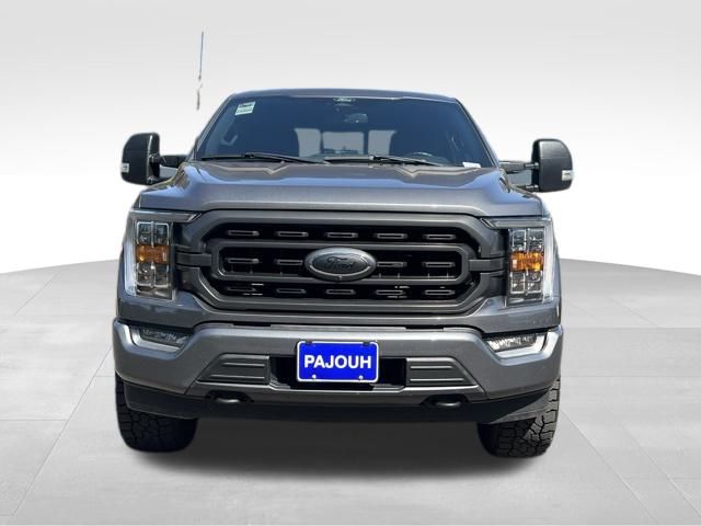 2022 Ford F-150 XLT photo 2