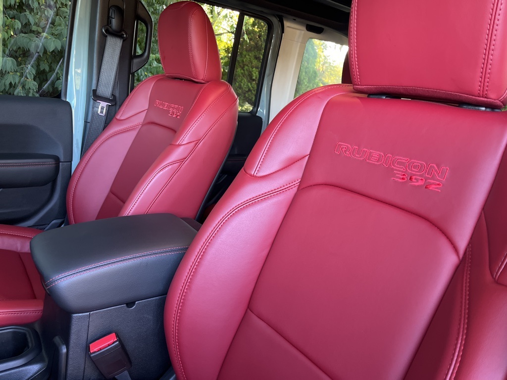 2024 Jeep Wrangler Rubicon 392 photo 4