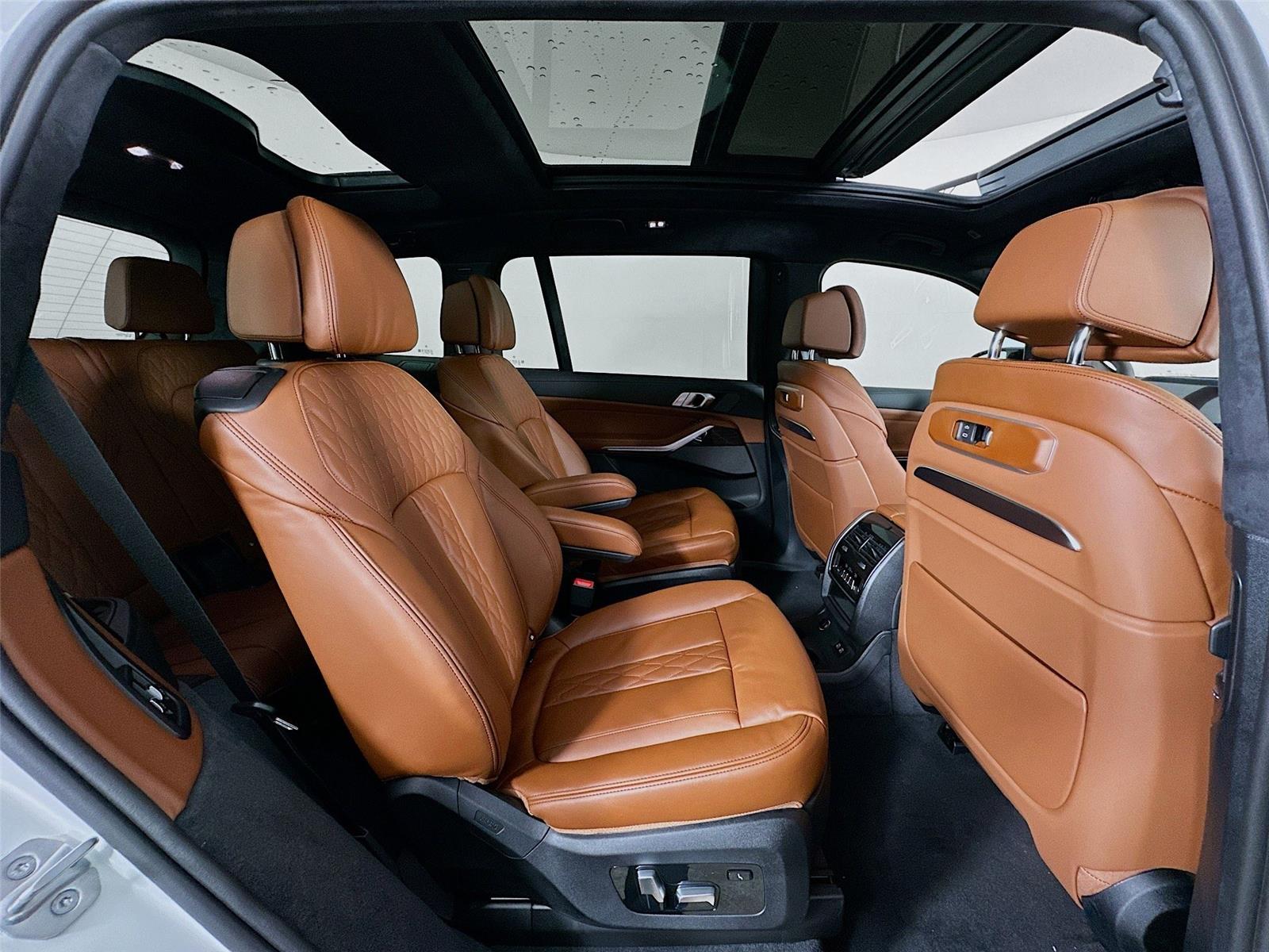 2026 Bmw X7 M60i photo 28