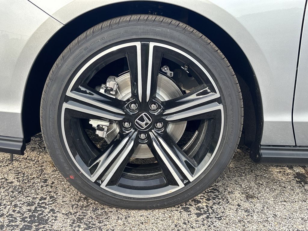 2025 Honda Accord Hybrid Sport photo 31
