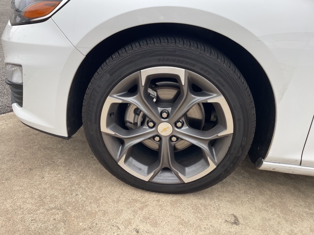 2024 Chevrolet Malibu 1LT photo 4