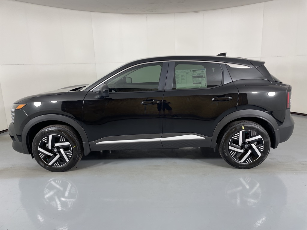 2025 Nissan Kicks SV photo 3