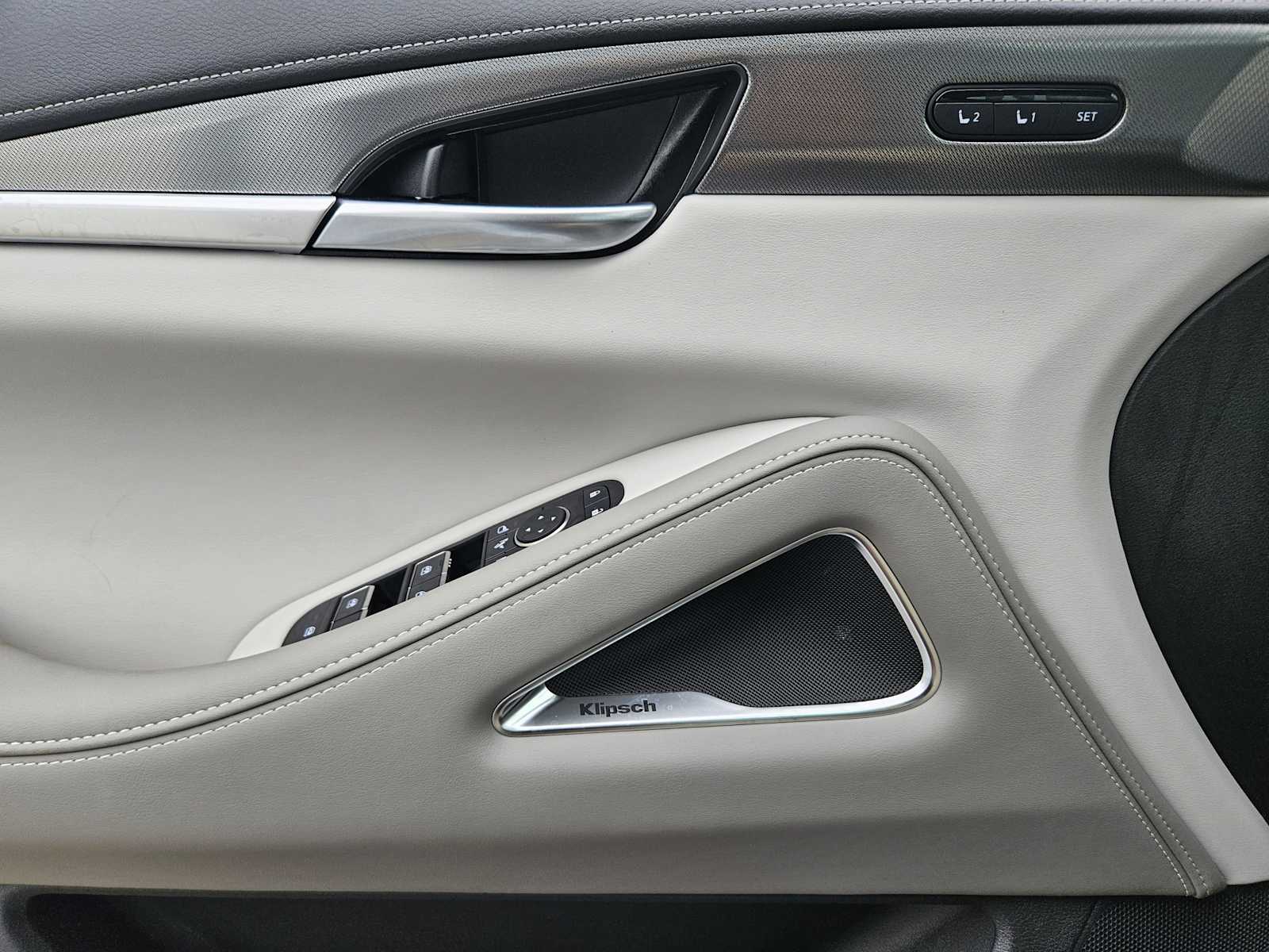 2026 Infiniti QX60 Luxe AWD photo 17