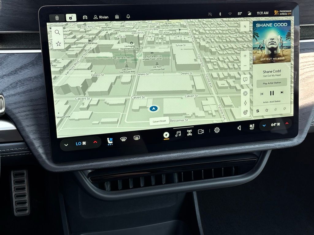 2024 Rivian R1S Adventure photo 18