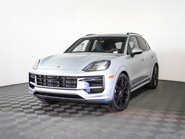 2025 Porsche Cayenne