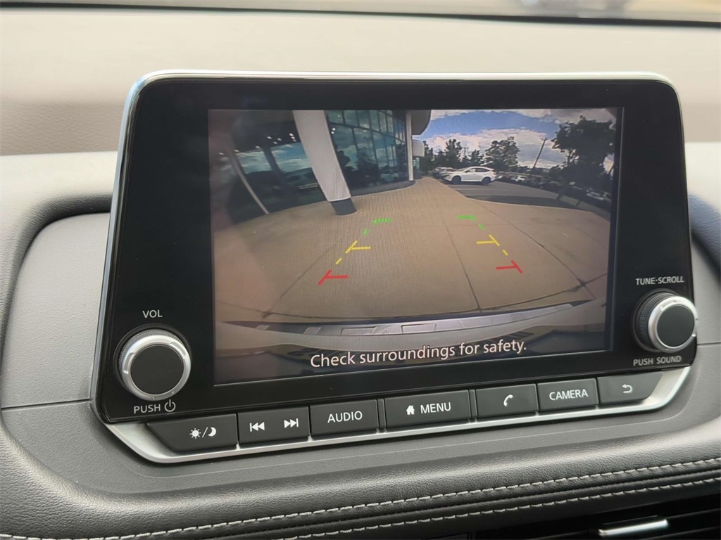 2023 Nissan Rogue SV photo 27