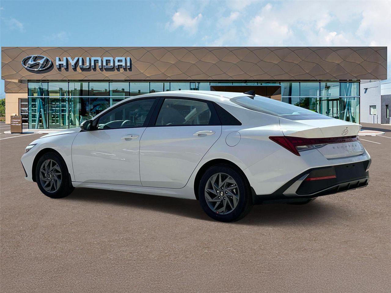 2025 Hyundai Elantra Hybrid Blue photo 3