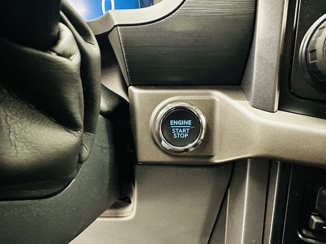 2025 Ford F-150 XLT photo 31