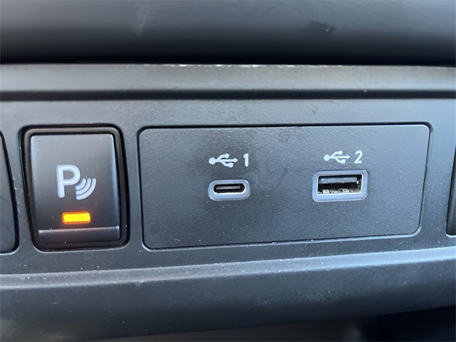2022 Nissan Frontier S photo 15