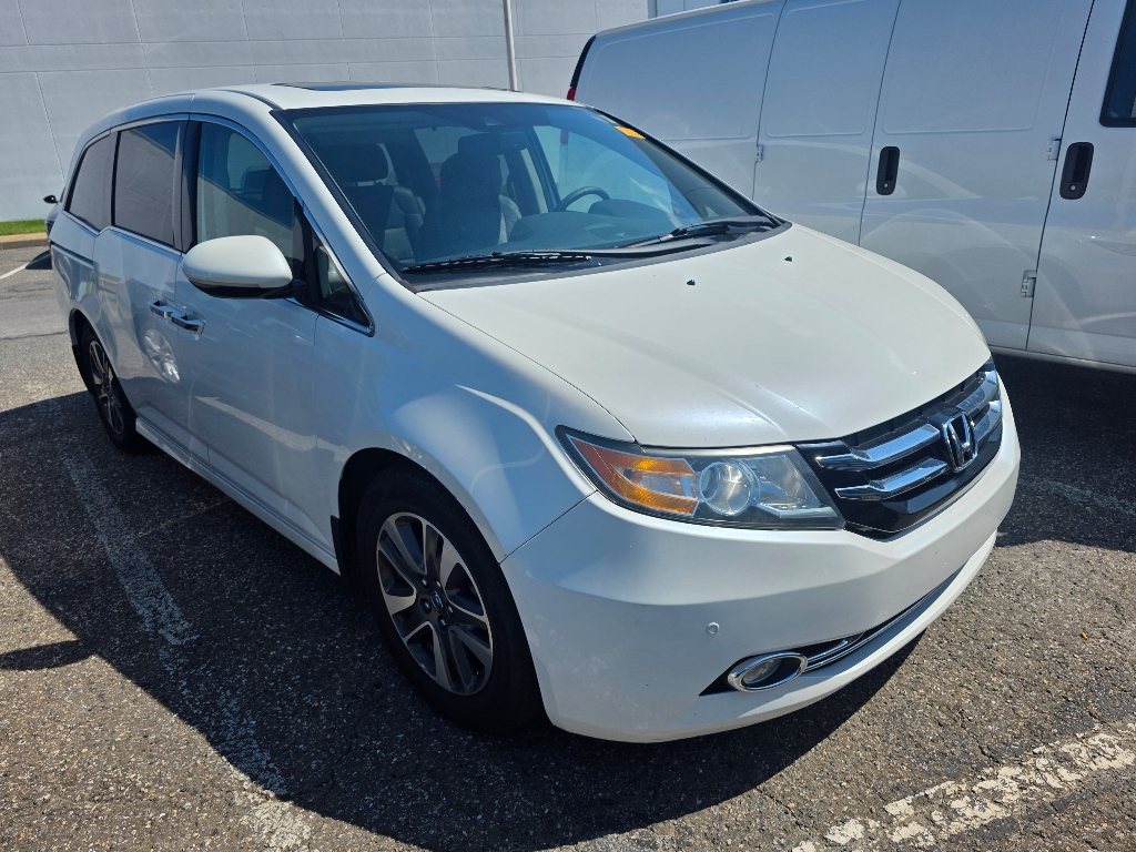 Used 2014 Honda Odyssey Touring with VIN 5FNRL5H98EB093048 for sale in Brick Township, NJ