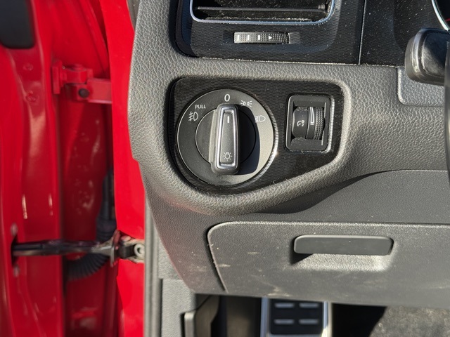 2016 Volkswagen Golf GTI Base SE Autobahn photo 16