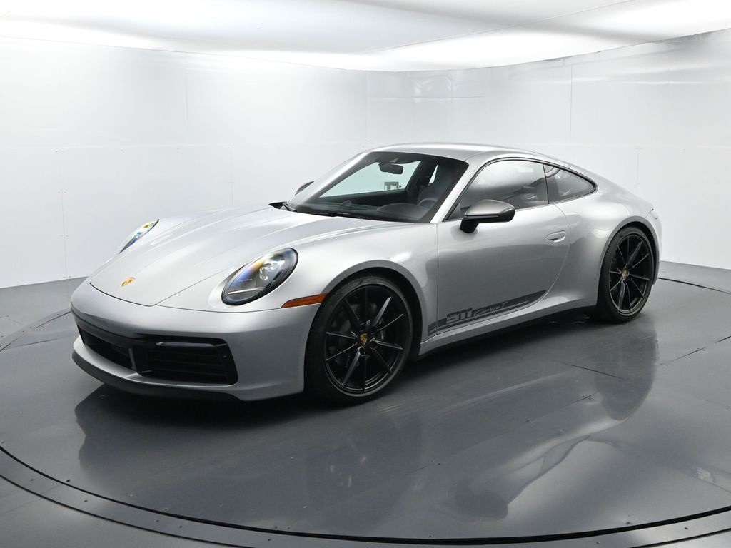 2024 Porsche 911 T's photo