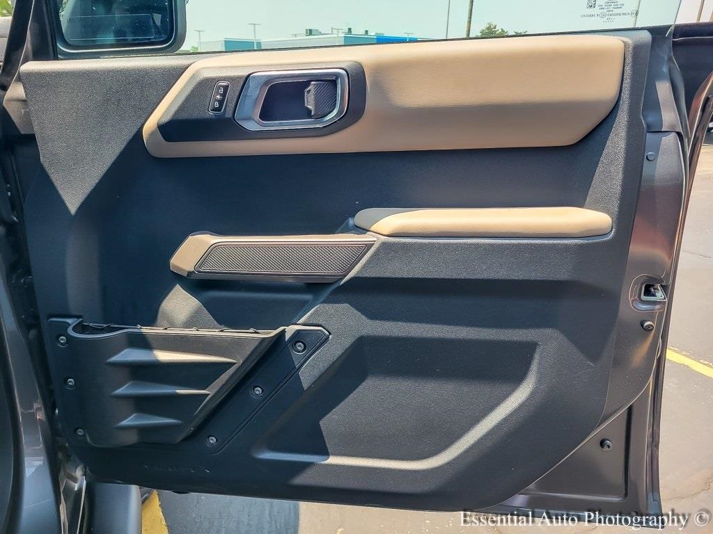 2023 Ford Bronco Wildtrak photo 16