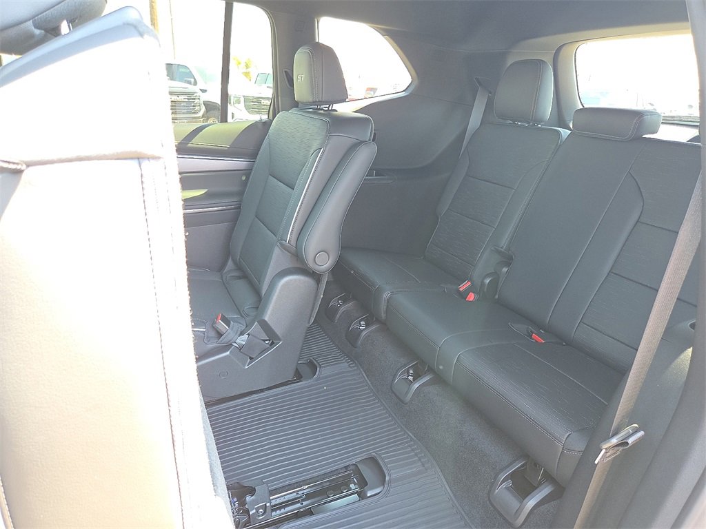 2026 Buick Enclave Sport Touring photo 7