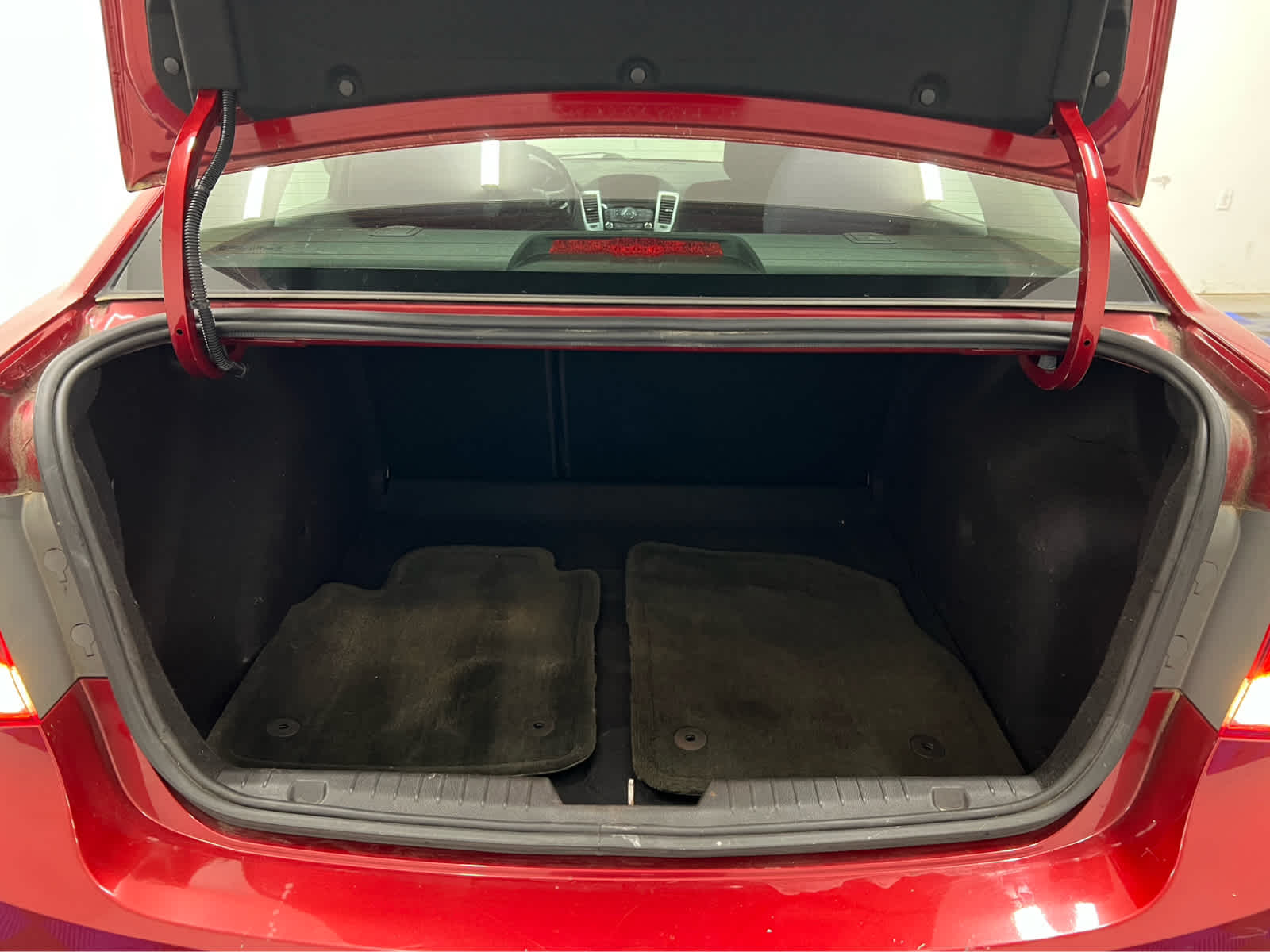 2012 Chevrolet Cruze photo 8