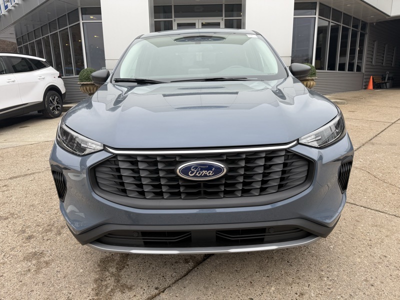 2025 Ford Escape Active photo 2