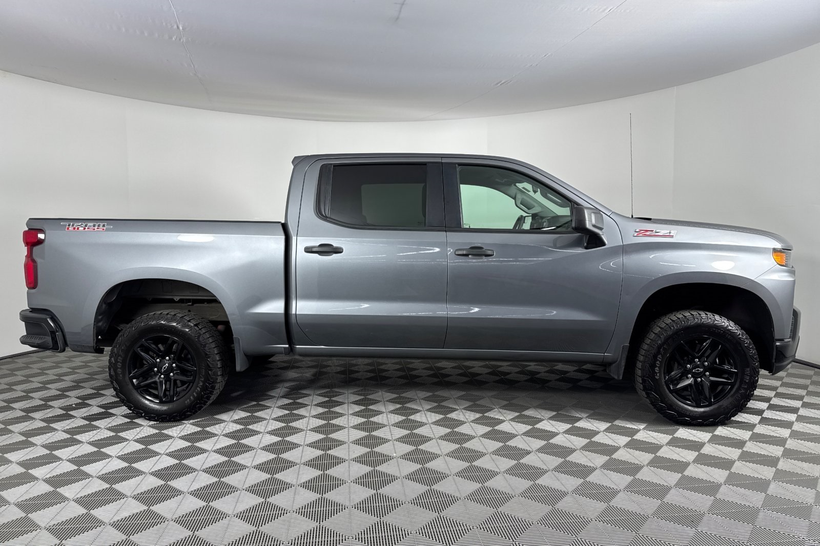 2021 Chevrolet Silverado 1500 Custom Trail Boss photo 3