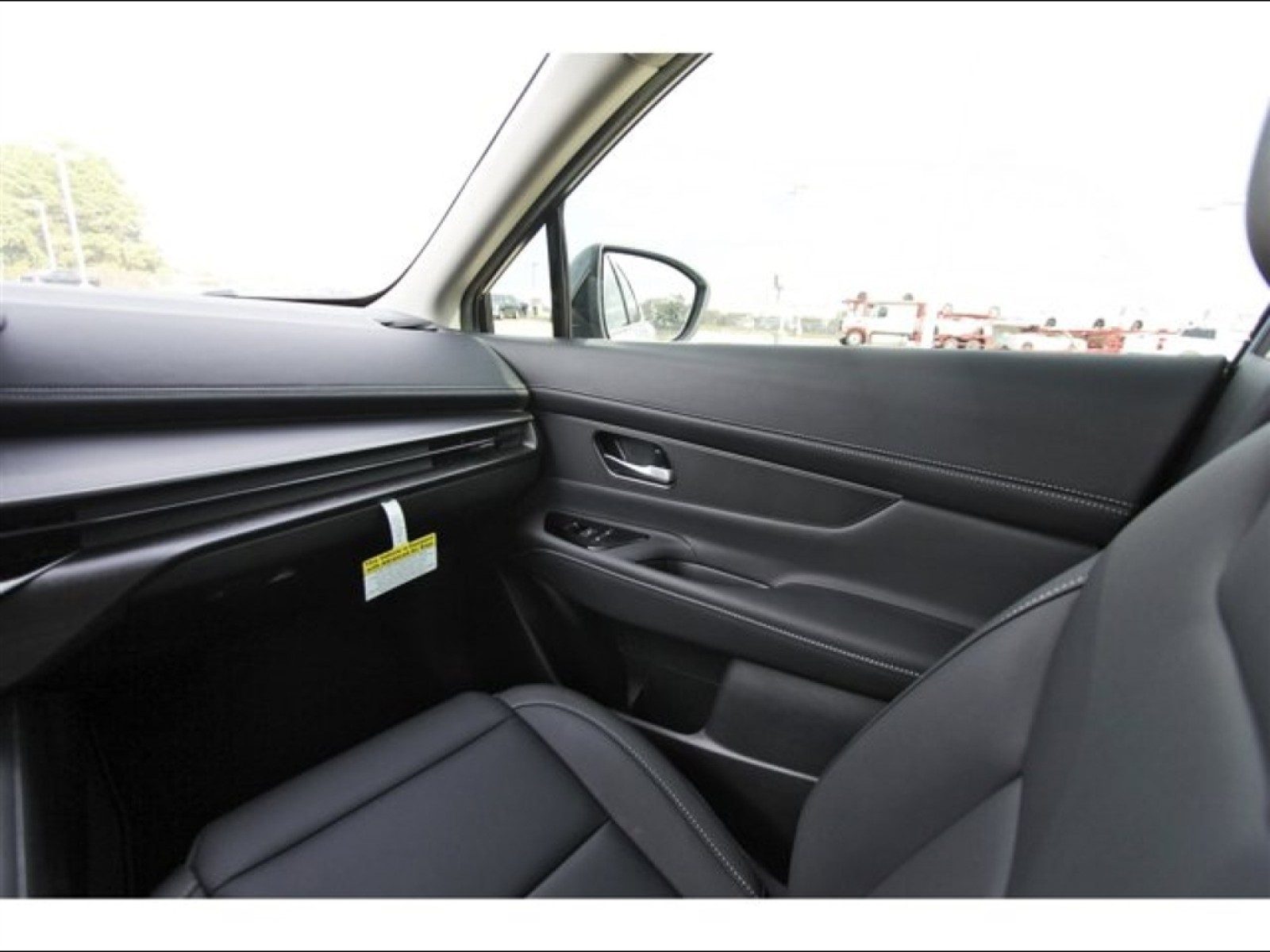 2025 Nissan Murano SV White at Robbins Nissan