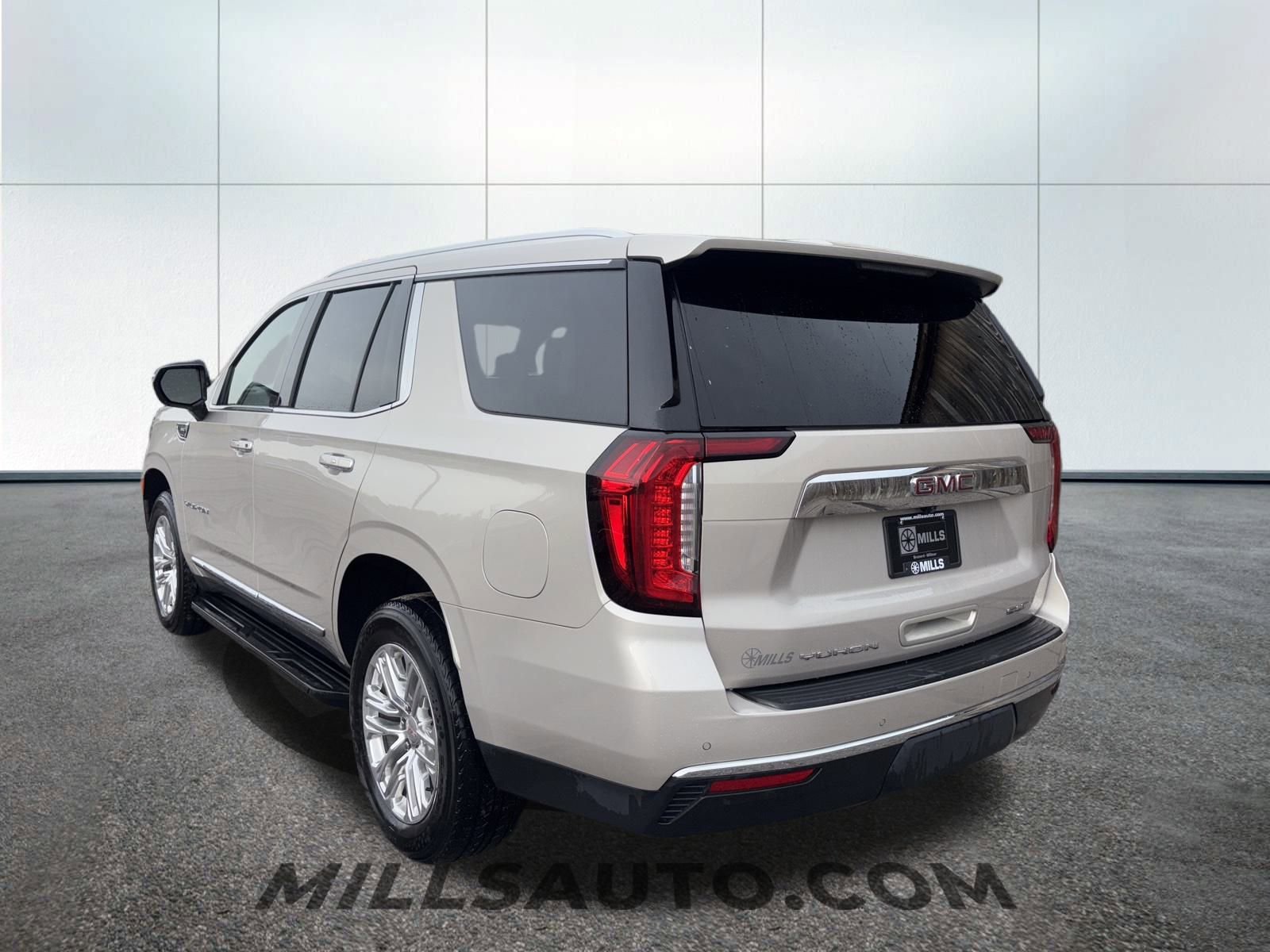 2023 Gmc Yukon SLT photo 4