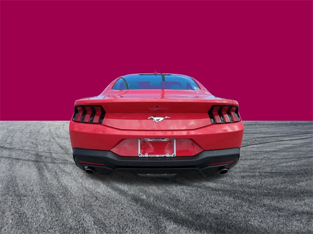 2025 Ford Mustang EcoBoost photo 4