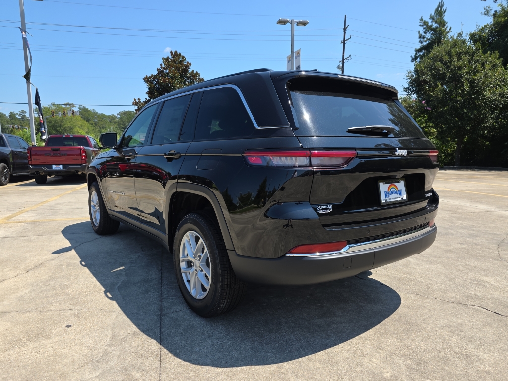 2025 Jeep Grand Cherokee Laredo X photo 6