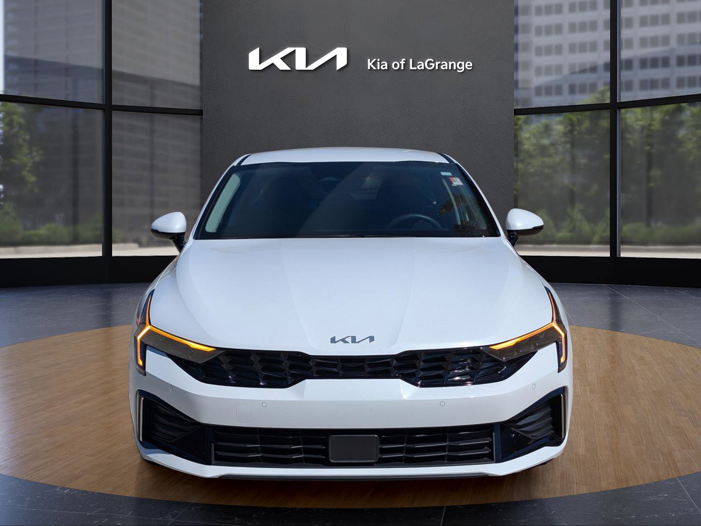 2025 Kia K5 LXS photo 2