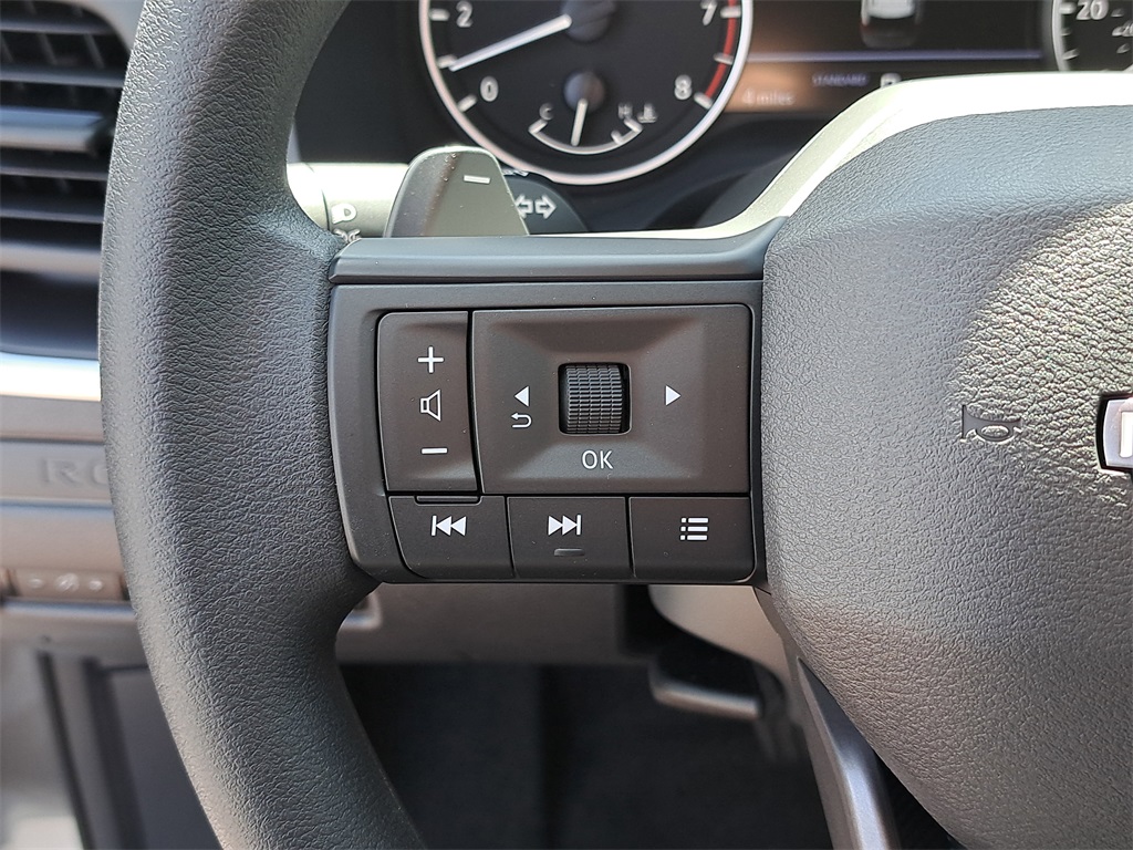 2026 Nissan Rogue S photo 22