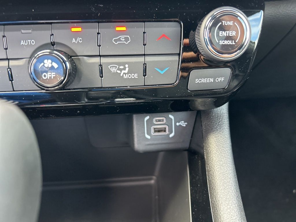 2025 Jeep Compass Trailhawk photo 41