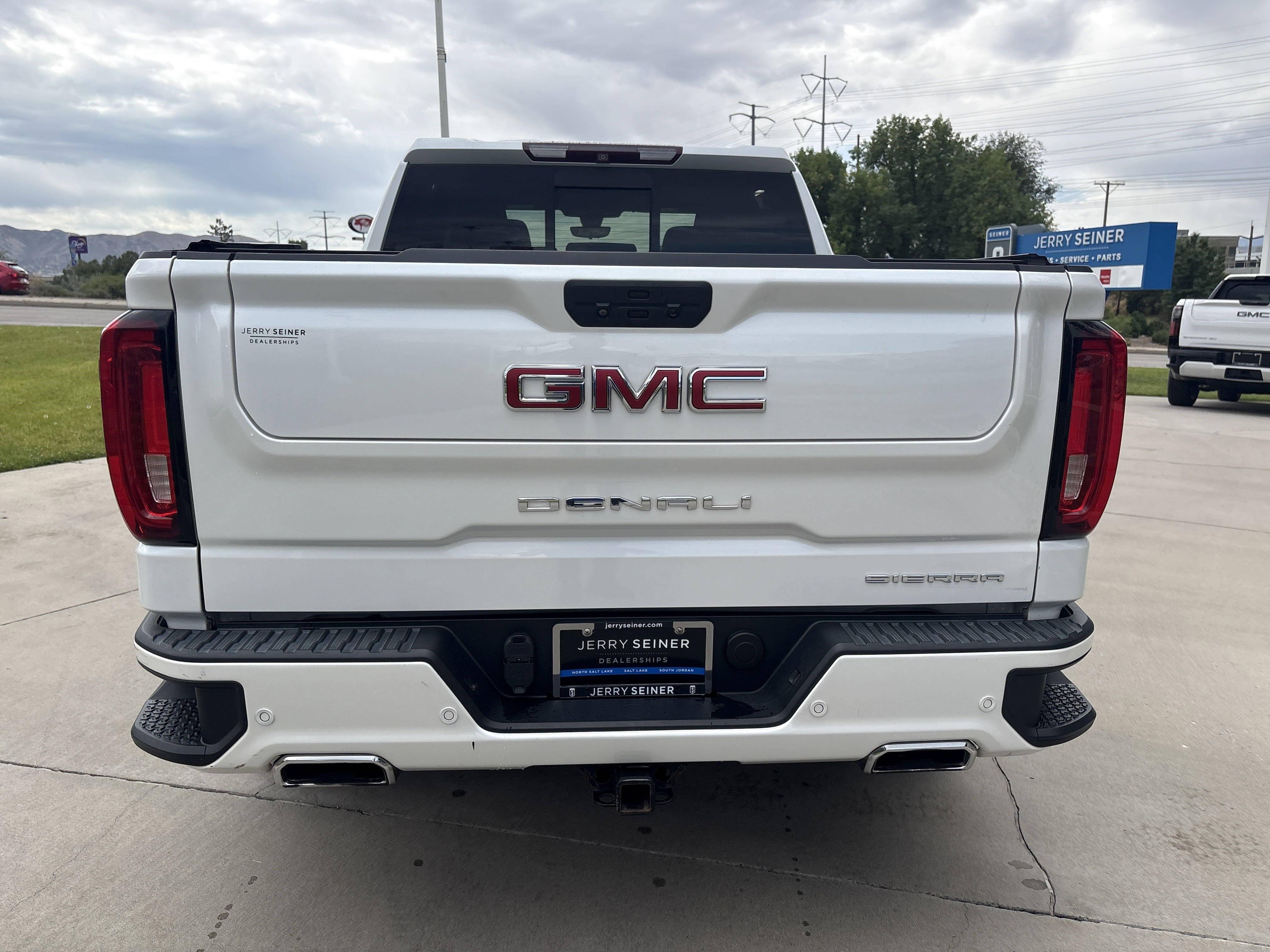 2019 Gmc Sierra 1500 Denali photo 2