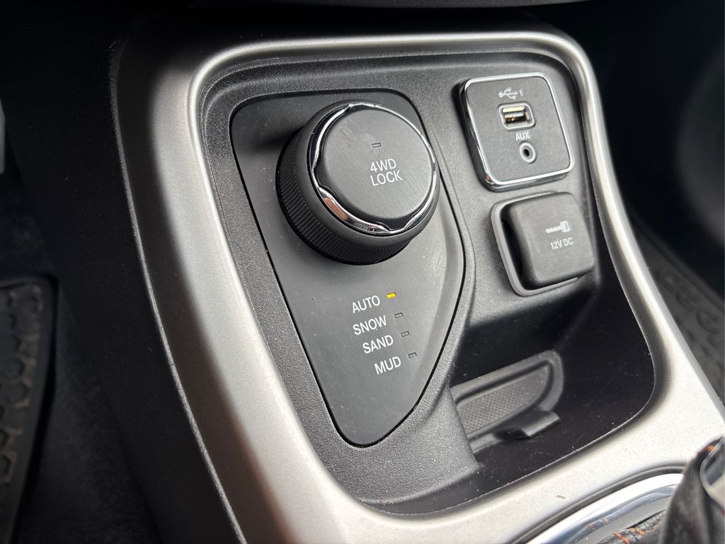 2019 Jeep Compass Latitude photo 27