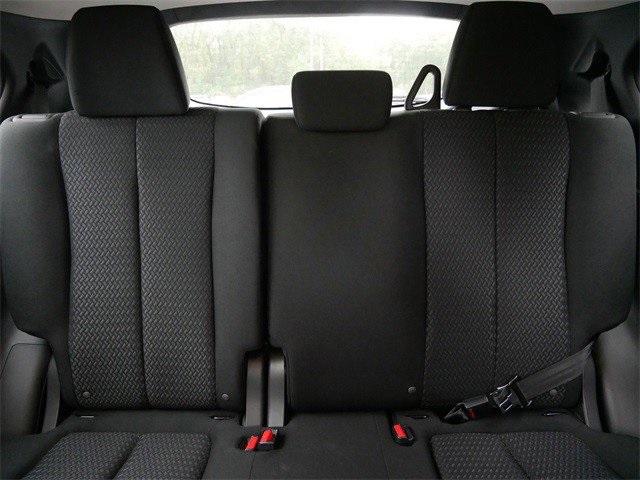 2024 Mitsubishi Eclipse Cross photo 9