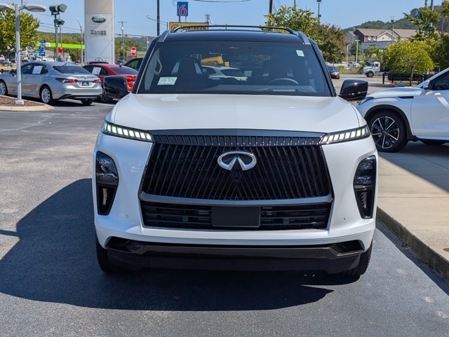 2026 Infiniti QX80 photo 9