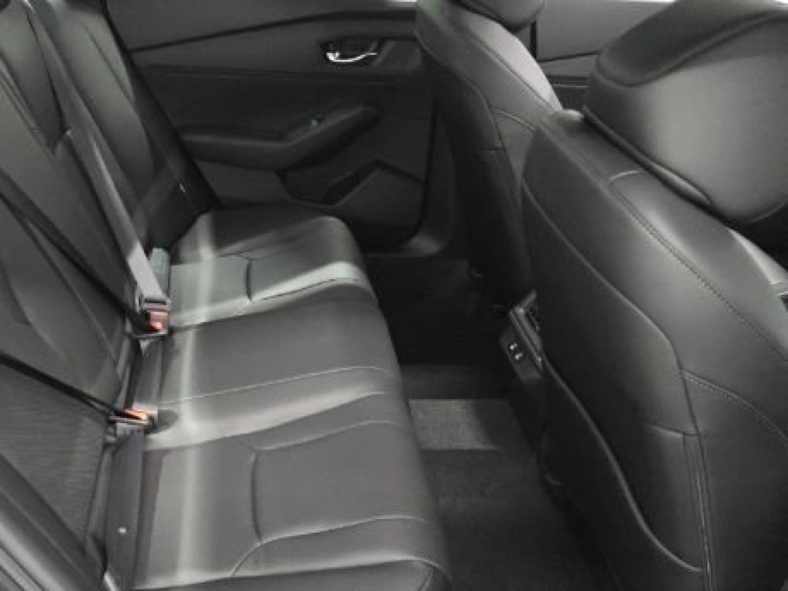 2025 Honda Accord Hybrid Sport-L photo 4