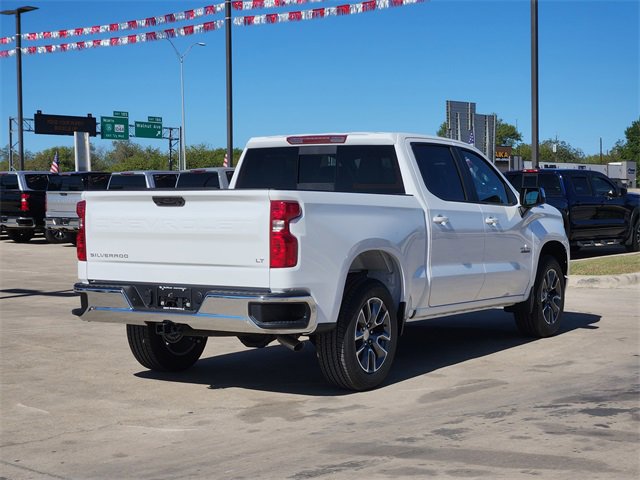 2026 Chevrolet Silverado 1500 LT photo 4