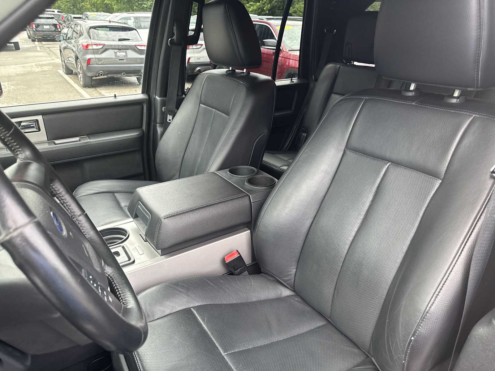 2017 Ford Expedition XLT photo 20