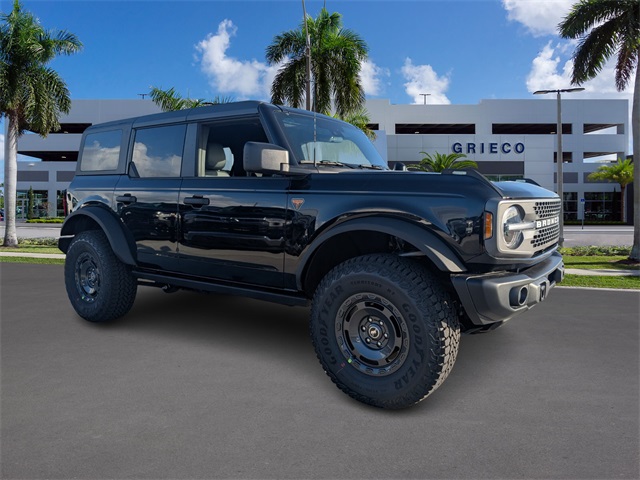 2025 Ford Bronco 4-Door Badlands's photo