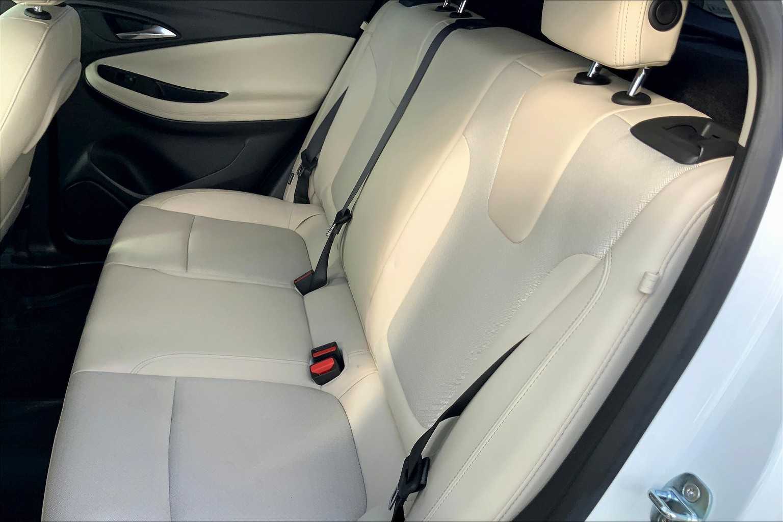 2023 Buick Encore GX Preferred photo 18