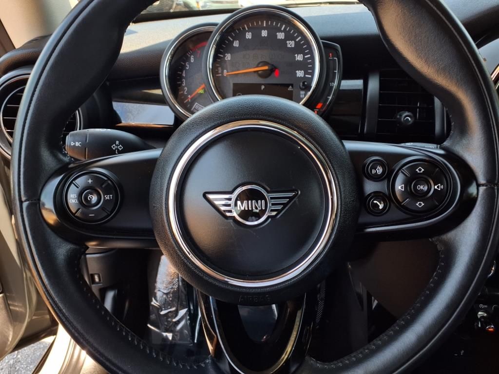 2019 Mini Cooper Hardtop 2 Door photo 11