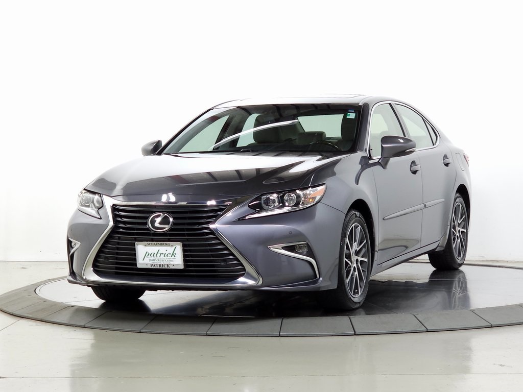 2016 Lexus ES 350 photo 3
