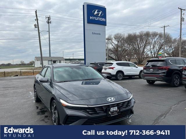 New 2024 Hyundai ELANTRA SEL Convenience 4D Sedan in Council Bluffs # ...