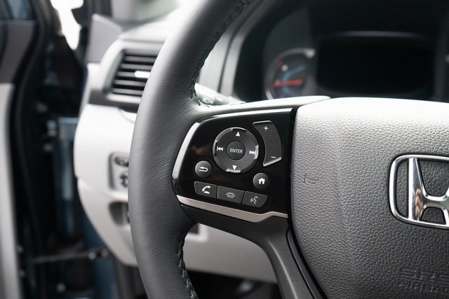2022 Honda Pilot Touring photo 19