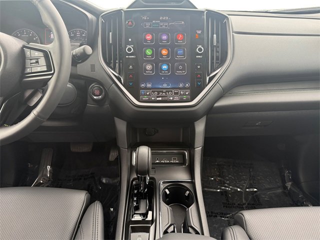 2025 Subaru Ascent Onyx Edition Touring photo 13