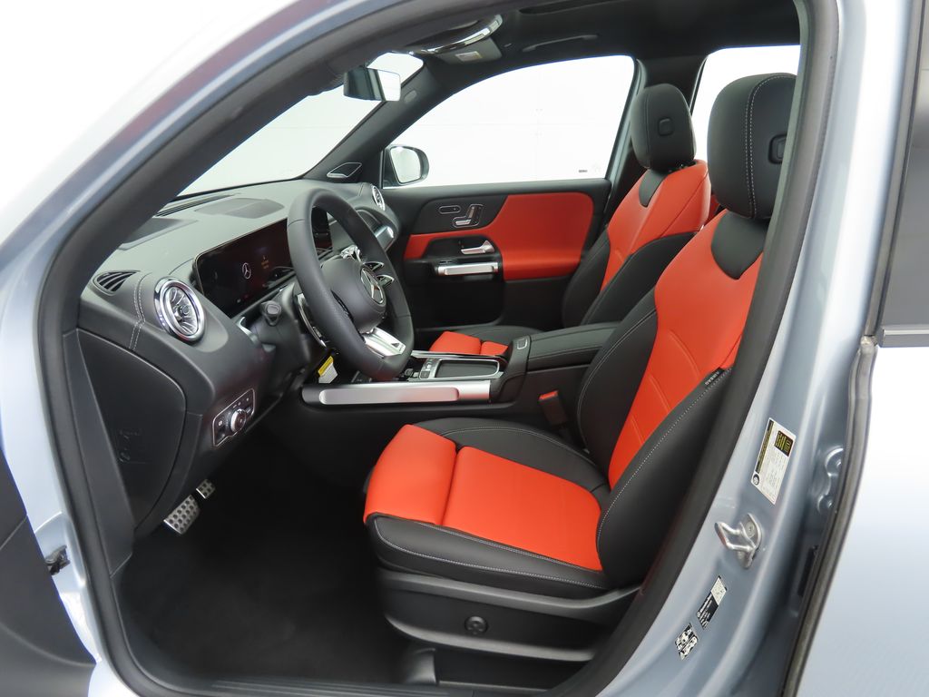 2026 Mercedes Benz GLB 35 AMG 4MATIC photo 19