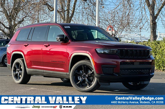 2025 Jeep Grand Cherokee L Altitude's photo