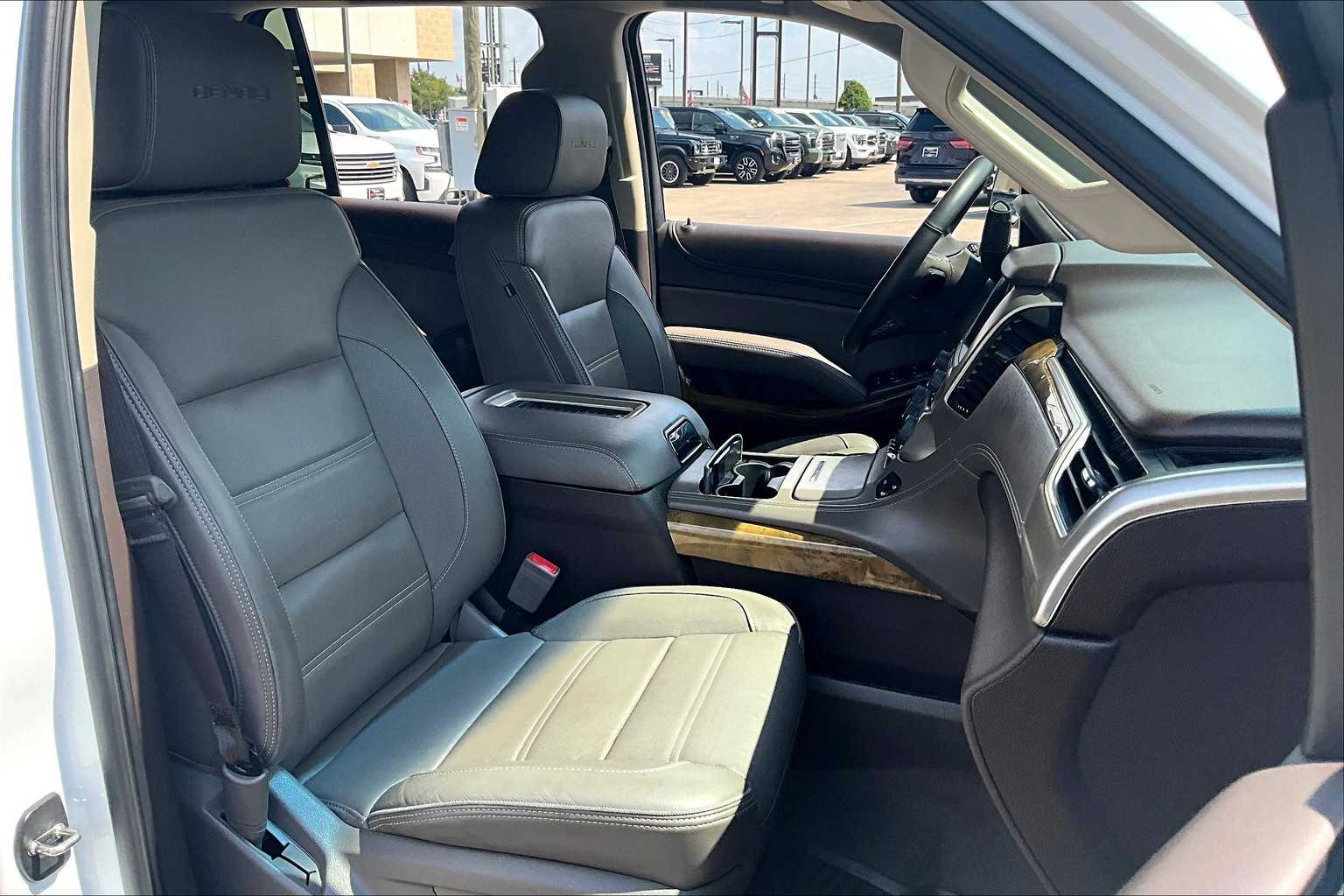 2017 Gmc Yukon Denali photo 8